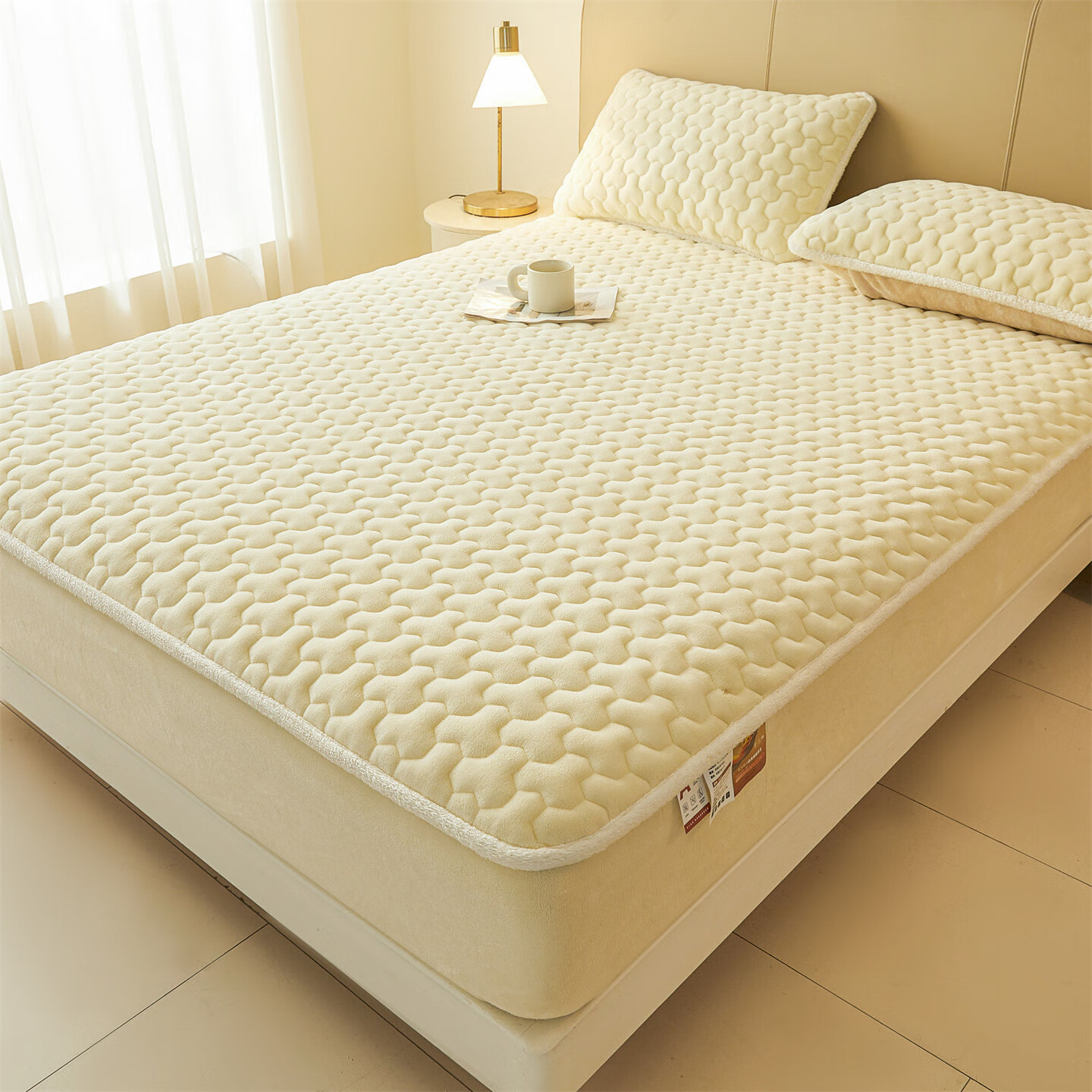 雅鹿牛奶绒夹棉床笠1.8米x2米床单床套罩床垫保护套加厚a类母婴三件套 牛奶绒夹棉床笠-点黄【A类加绒加厚】  180*200+30cm高度