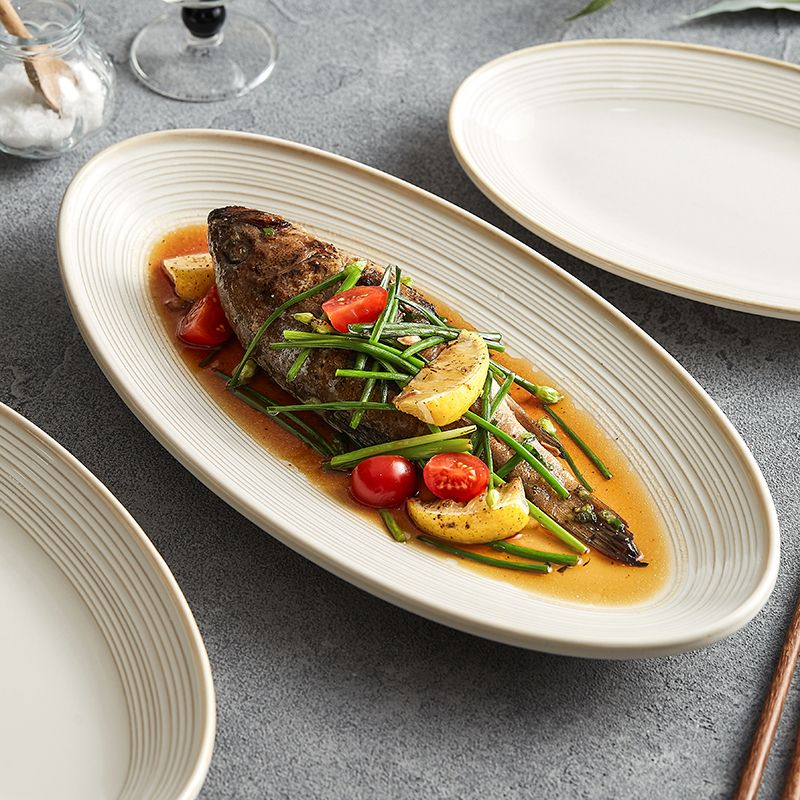简漾深鱼盘子家用清蒸鱼碟高级简约椭圆鱼盘轻奢餐盘高颜值耐高温菜盘 10英寸鱼盘（偏小） 浮雕线纹