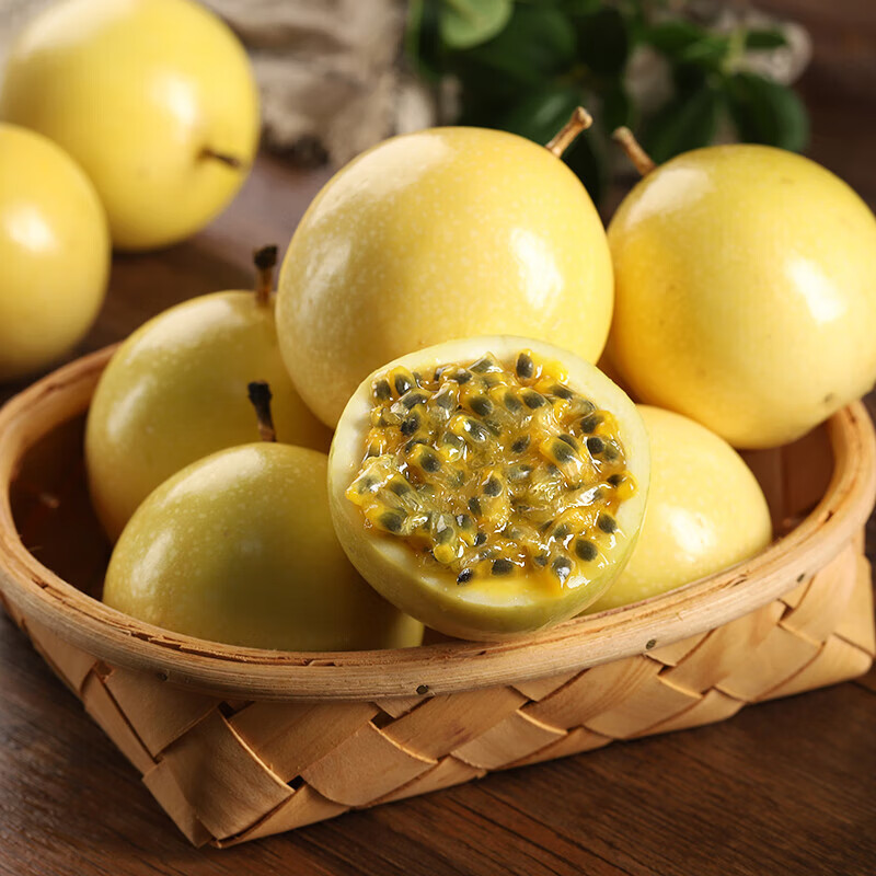 盛觅 百香果广西钦蜜9号黄金百香果新鲜水果整箱 百香果1斤中果单果30-50g 应季鲜果