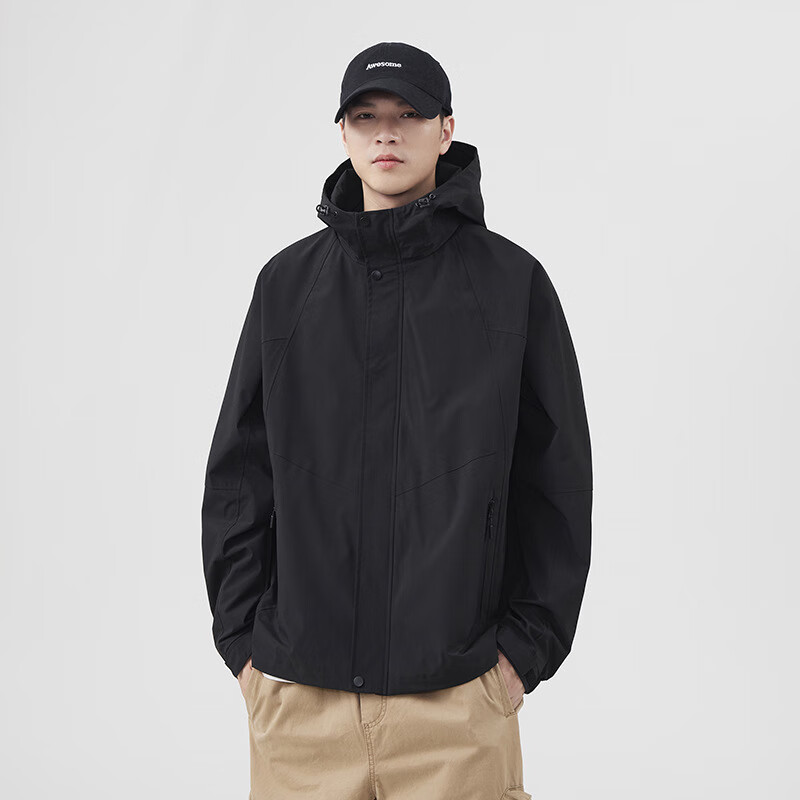 仓石一树户外冲锋夹克男士春秋季宽松套头潮流立领拉链连帽休闲上衣外套 榛果灰 4XL (200-220斤)