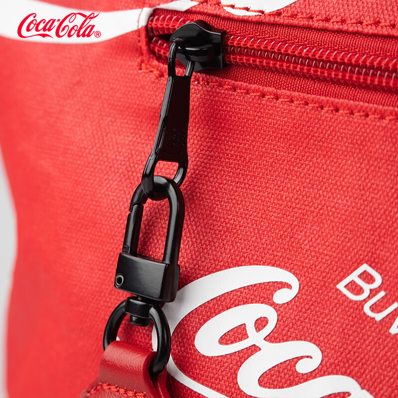 可口可乐（Coca-Cola）双肩包男士通勤大容量背包字母logo印花潮流旅行休闲时尚女电脑包 红色