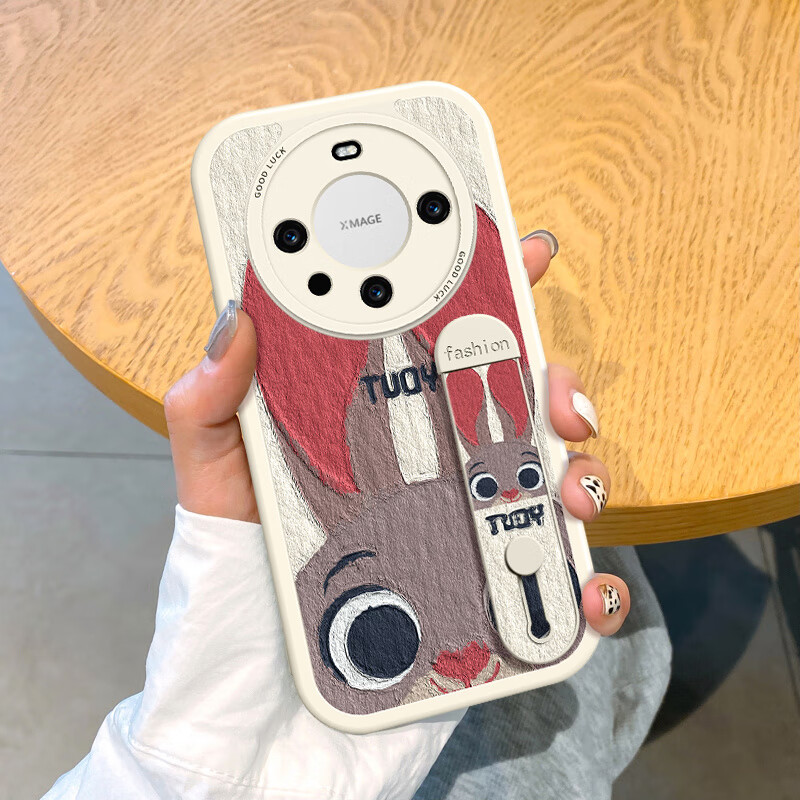 适用华为mate70pro手机壳尼克朱迪腕带mate60镜头全包mate50E软硅 古董白-腕带米白朱迪 华为Mate 70