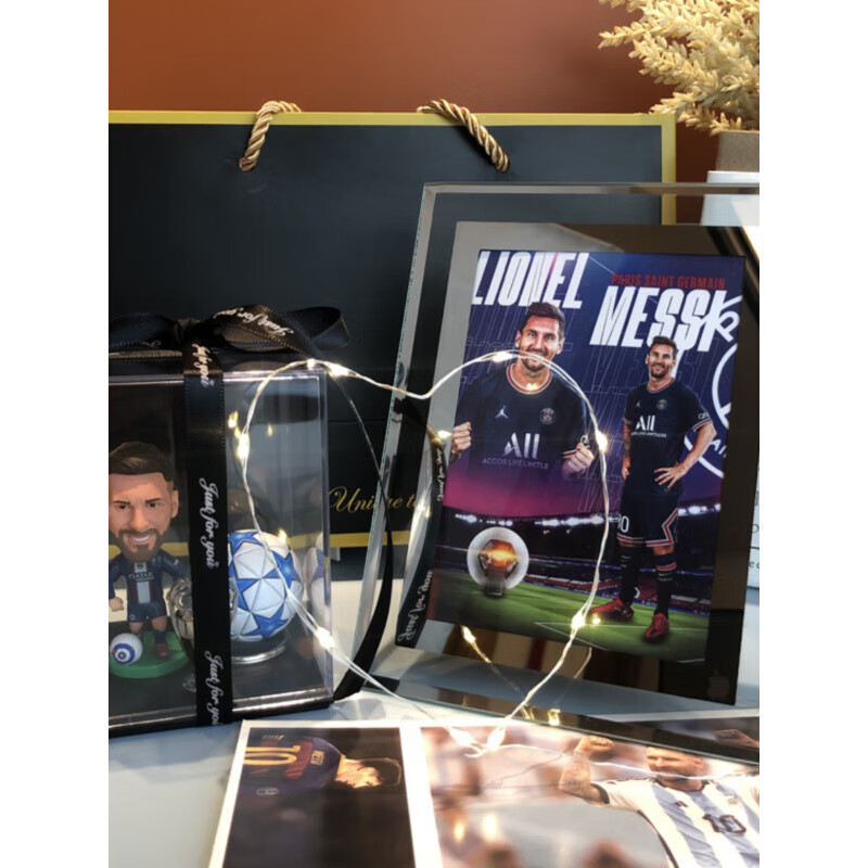 梦京鱼足球礼物送男生礼盒哈兰德梅西C罗姆巴佩玩偶摆件励志纪念品 因扎吉+欧冠杯+足球+展示盒