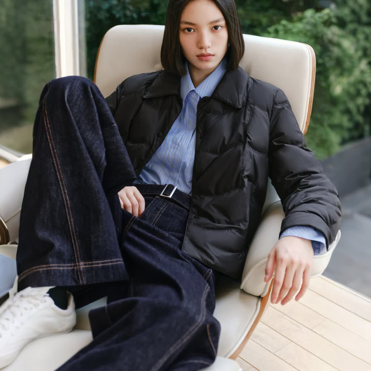 太平鸟【轻薄系列】衬衫式羽绒服女25新款女士保暖内搭短款外套* 黑色 M 160
