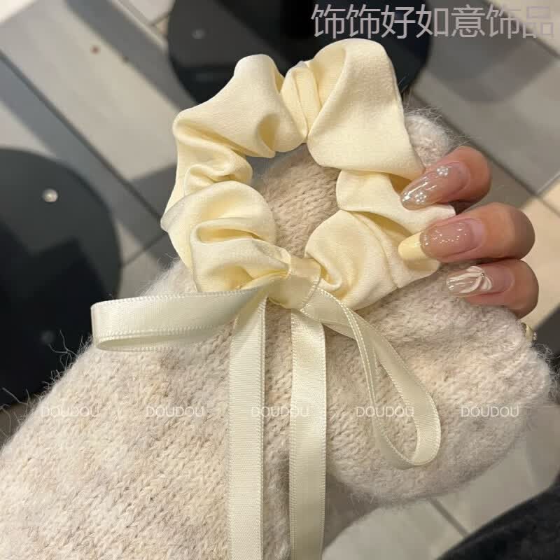 韩系飘带蝴蝶结大肠2025发圈发圈马尾发圈少女半扎发饰秋冬饰冬日 丝带米白