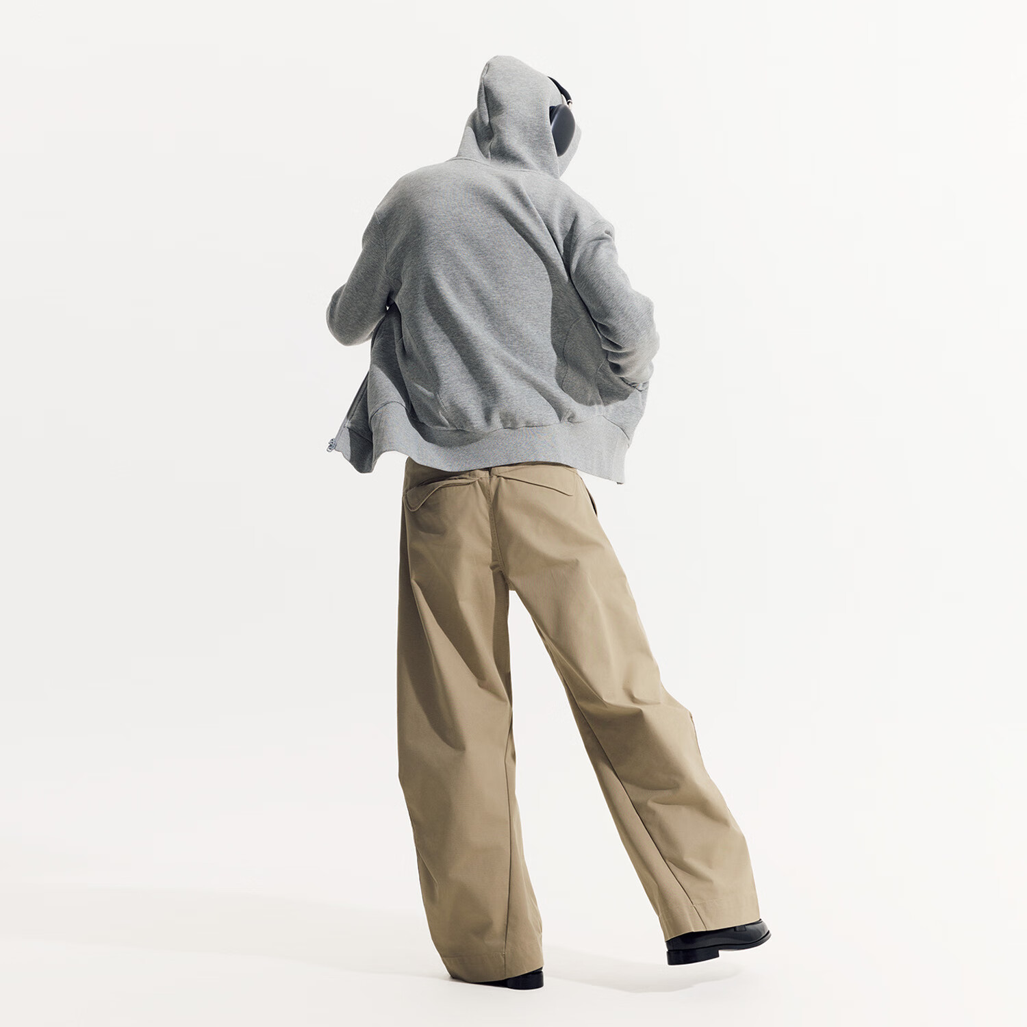 NORYBRAND 25SS廓形弯刀裤抽折弧线多细节长裤简约百搭宽松休闲裤 灰绿色 S