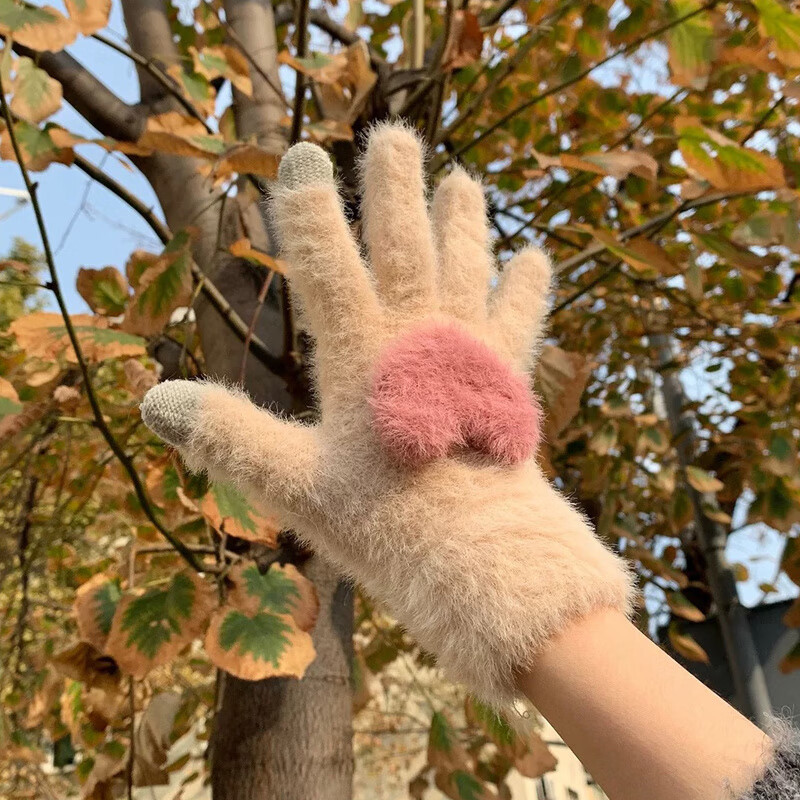 溥畔手套冬季女可爱触屏简约韩版isn毛绒防寒保暖羊绒骑车五指耐磨 卡其色爱心(可触屏) 均码
