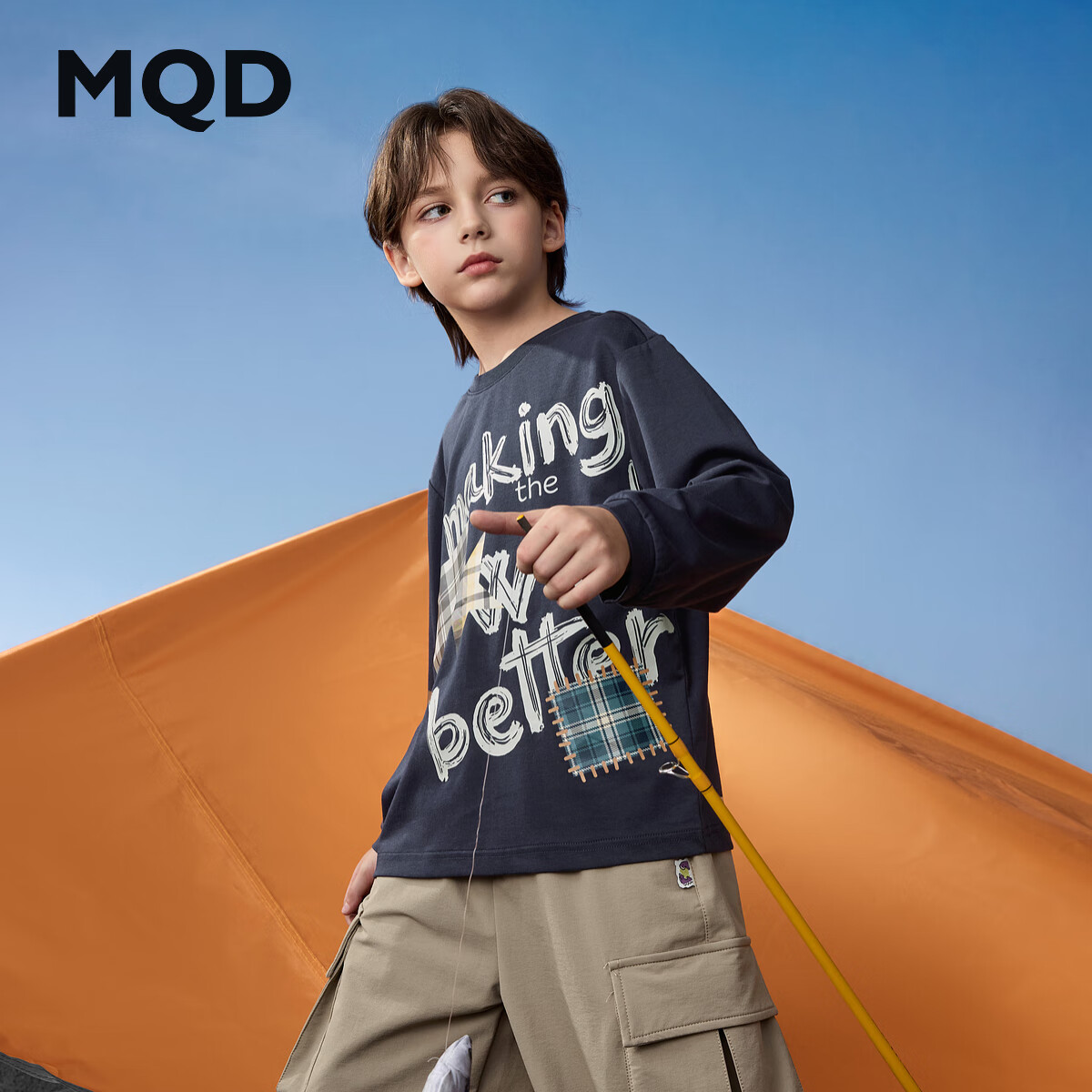 马骑顿(MQD)男童25秋新款学院风街潮撞色领口卡通长袖T恤亲肤打底衫内搭 藏青 140