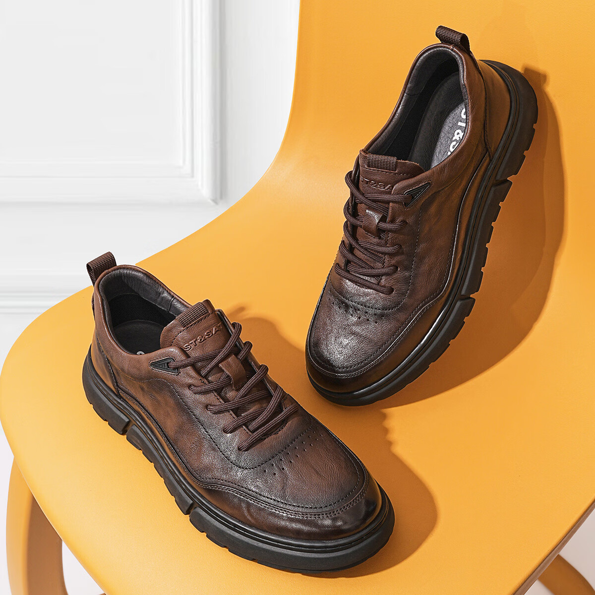 星期六男鞋牛皮商务皮鞋男时尚通勤鞋休闲皮鞋男套脚轻便工装鞋