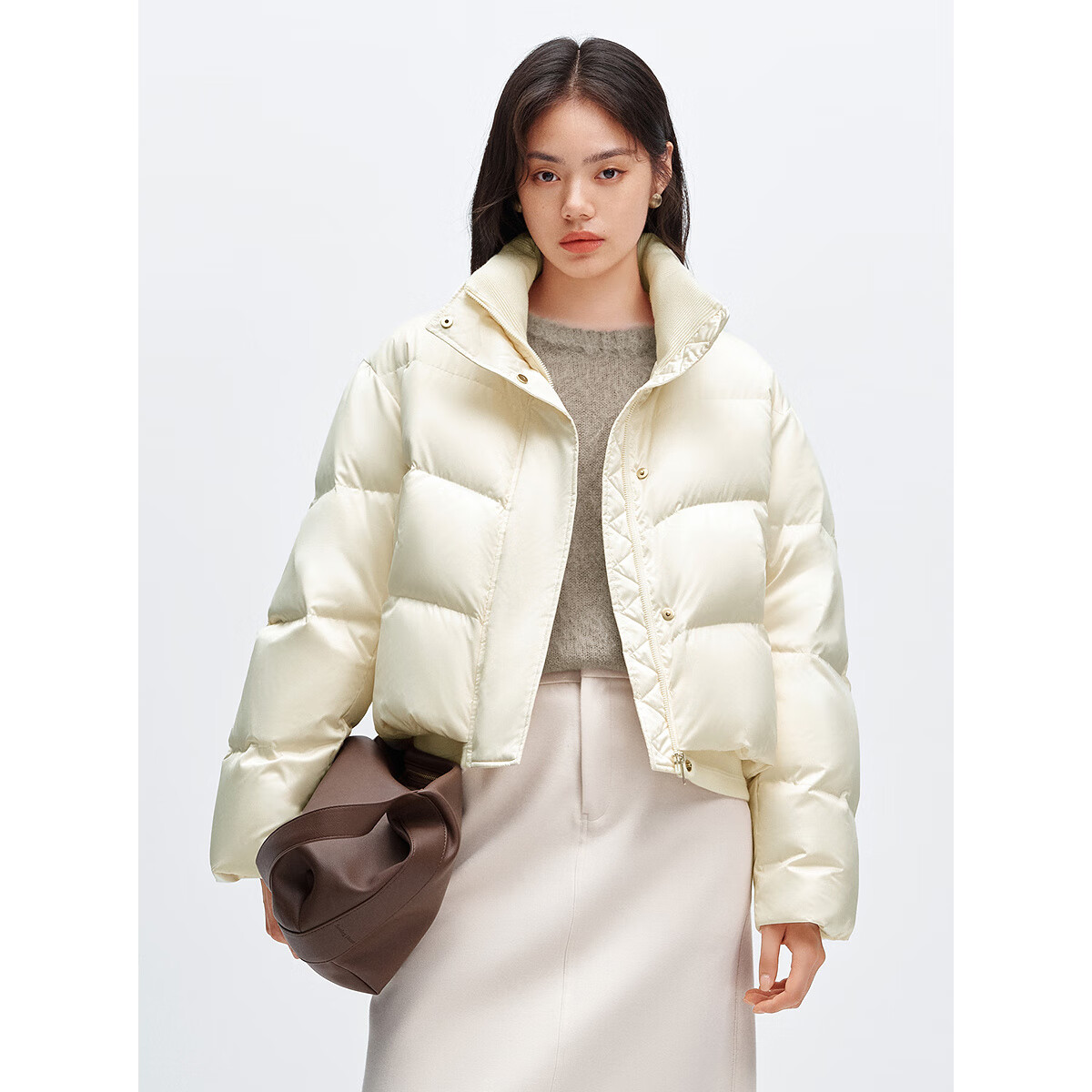 太平鸟女装轻羽绒合集反季清仓白鸭绒羽绒服简约时尚短款中长款 米黄拼接小立领缎感羽绒服 XS 京东折扣/优惠券