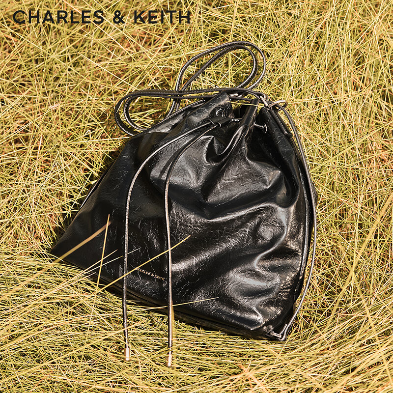CHARLES&amp;KEITH柔软单肩流浪包水桶包双肩包包女包女士生日新年礼物CK2-10151393 Noir黑色 L