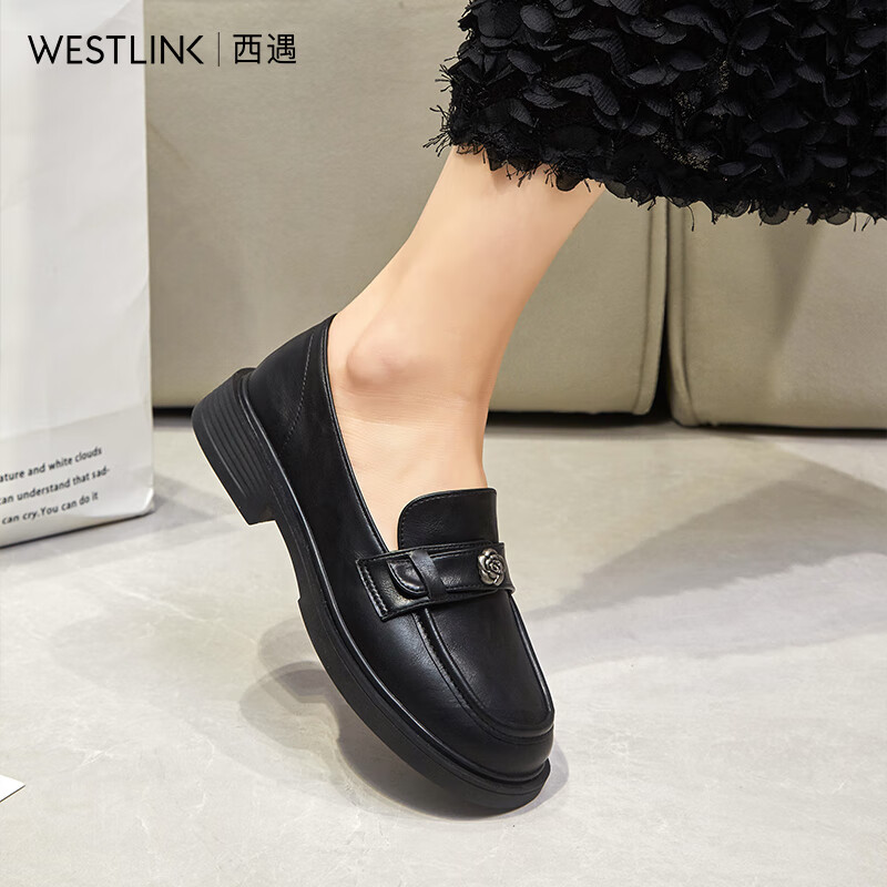 西遇（Westlink）山茶花乐福鞋女2026新款秋季法式简约亮面通勤单鞋厚底小皮鞋 黑色亮黑(K0057184) 预售20天 38 (240)