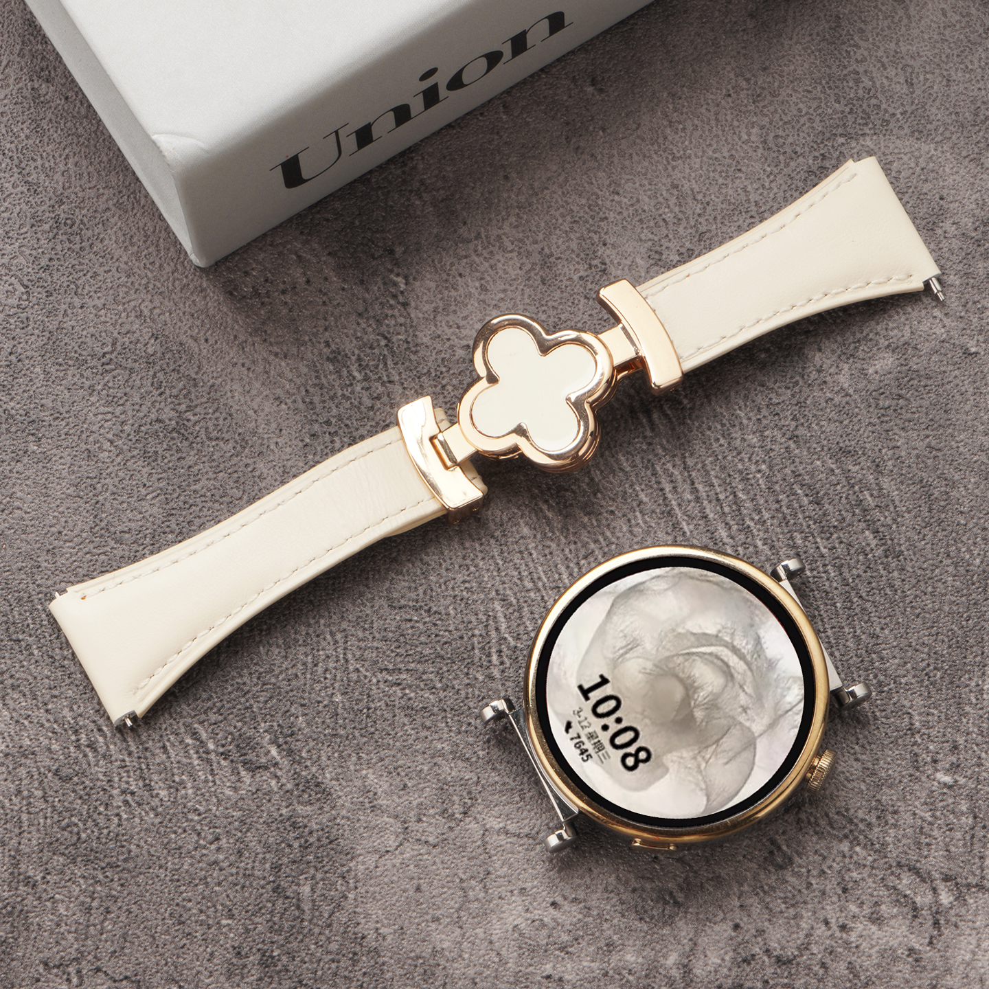 watchbond适用华为gt5/gt6表带女款41mm表带华为手表gt4/gt5pro女生18mm小蛮腰真皮四叶草磁吸扣智能gt3腕带 小蛮腰真皮-四叶草磁吸扣-米白-浅金白花 【41/42表盘】 18mm接口通用