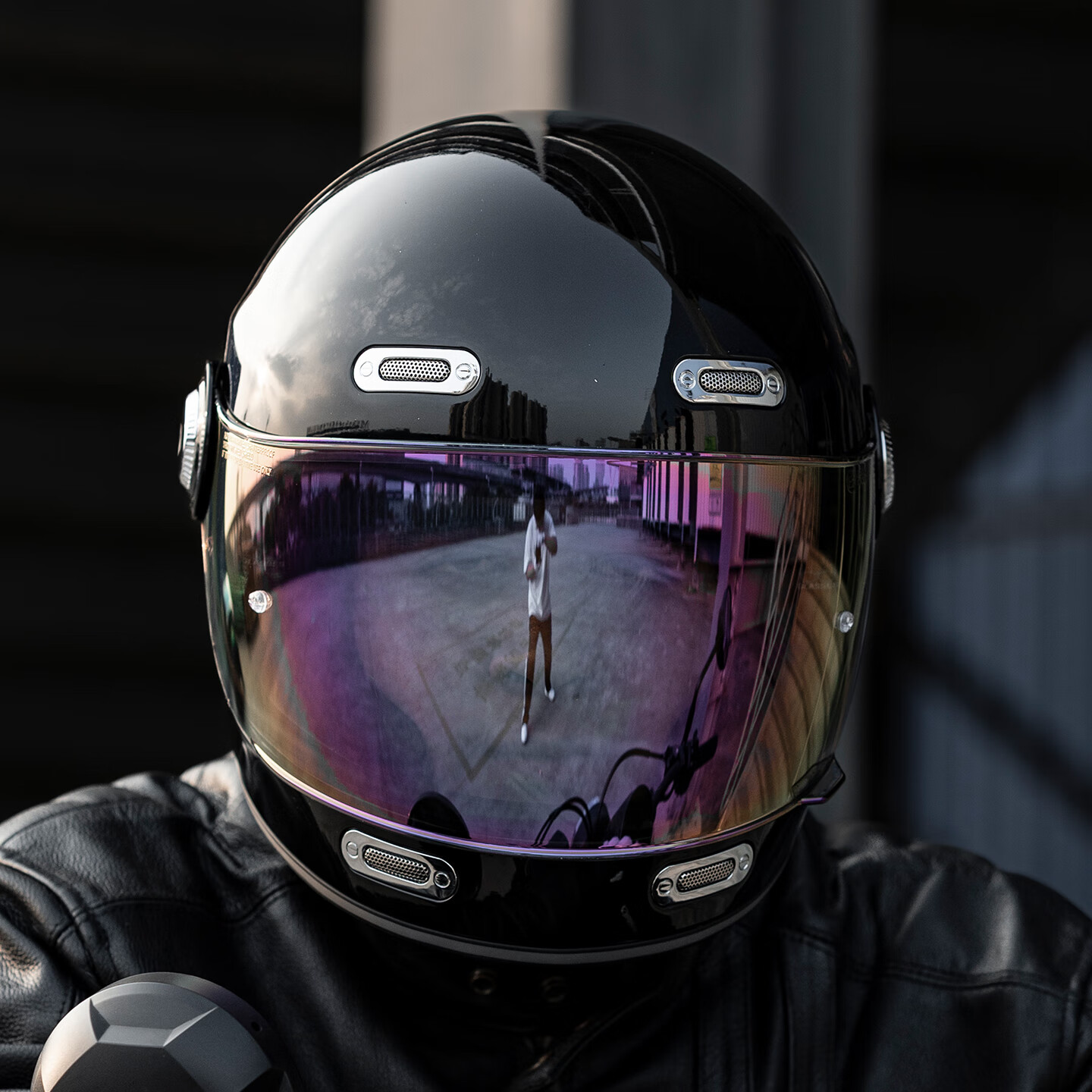 ILM摩托车头盔复古全盔超宽视野轻量化巡航机车头盔电动车 亮黑 XL 京东折扣/优惠券