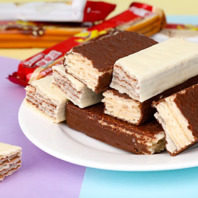 雀巢（Nestle）脆脆鲨威化饼干巧克力牛奶味办公室休闲食品零食下午茶 随机口味12.5g*20支