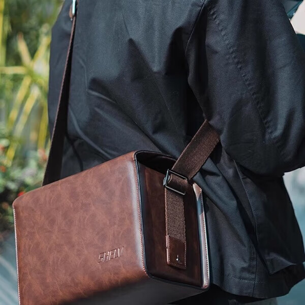 摄侣富士复古数码相机包xt50xt30索尼康佳能微单反摄影包单肩斜跨配件 shelv标皮革复古包咖色小号 现货速发