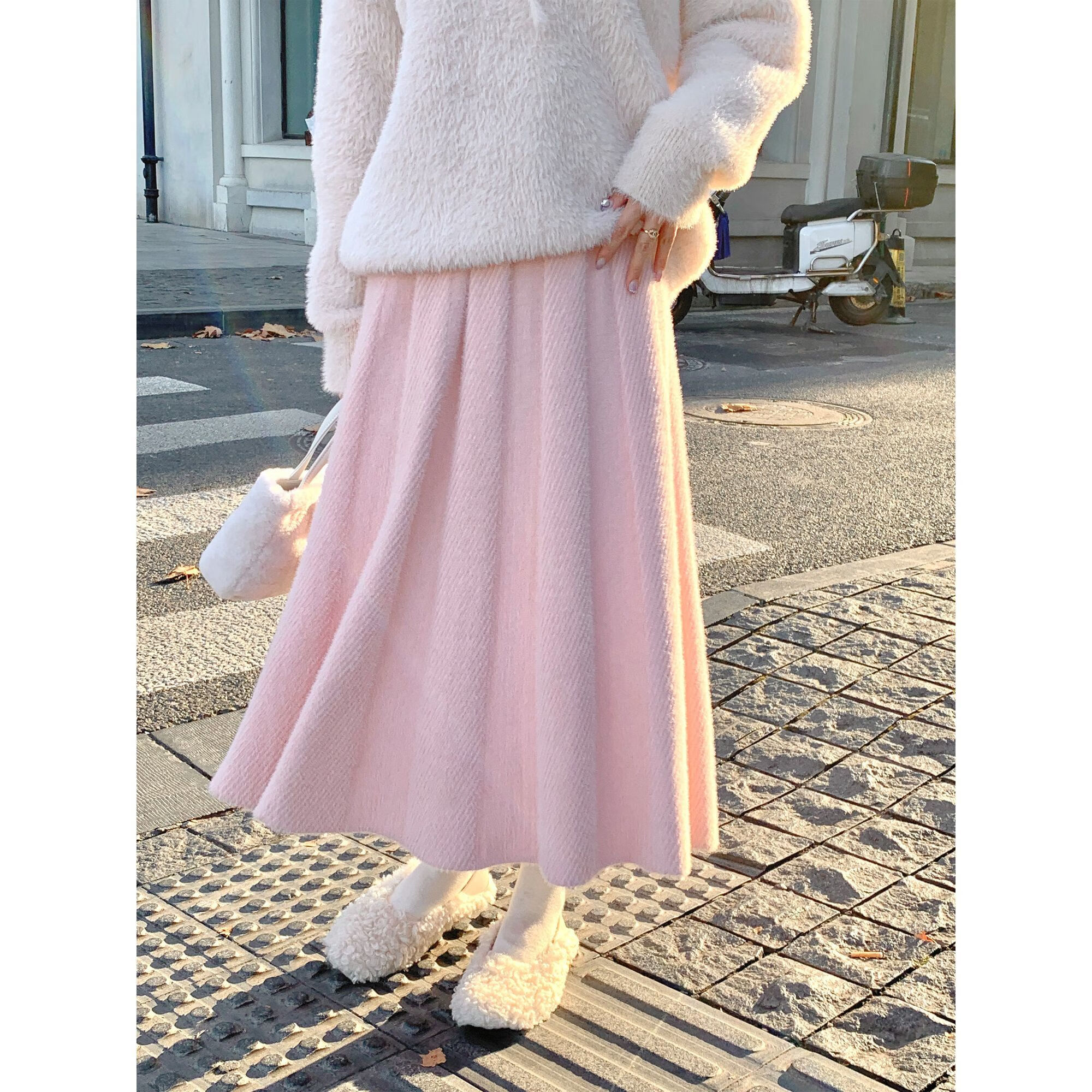 uzsc2025新款秋冬仿水貂毛毛线针织气质半身裙中长款小个子高腰a字裙