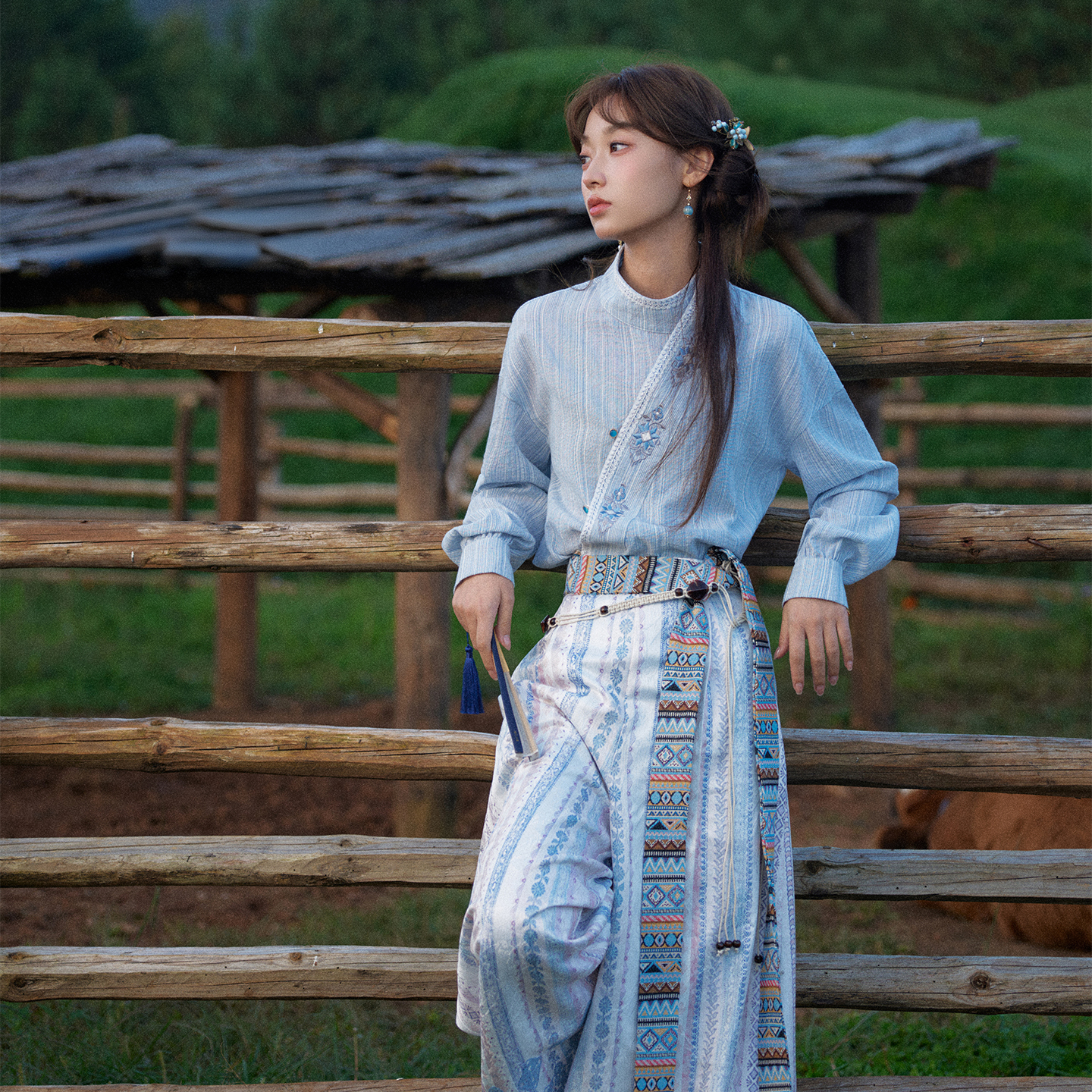 ʮ����С��ޢ��[����ҹ]ţ���廨�����������³����ճ�ͨ����װŮ ����(������) XL 245.52Ԫ