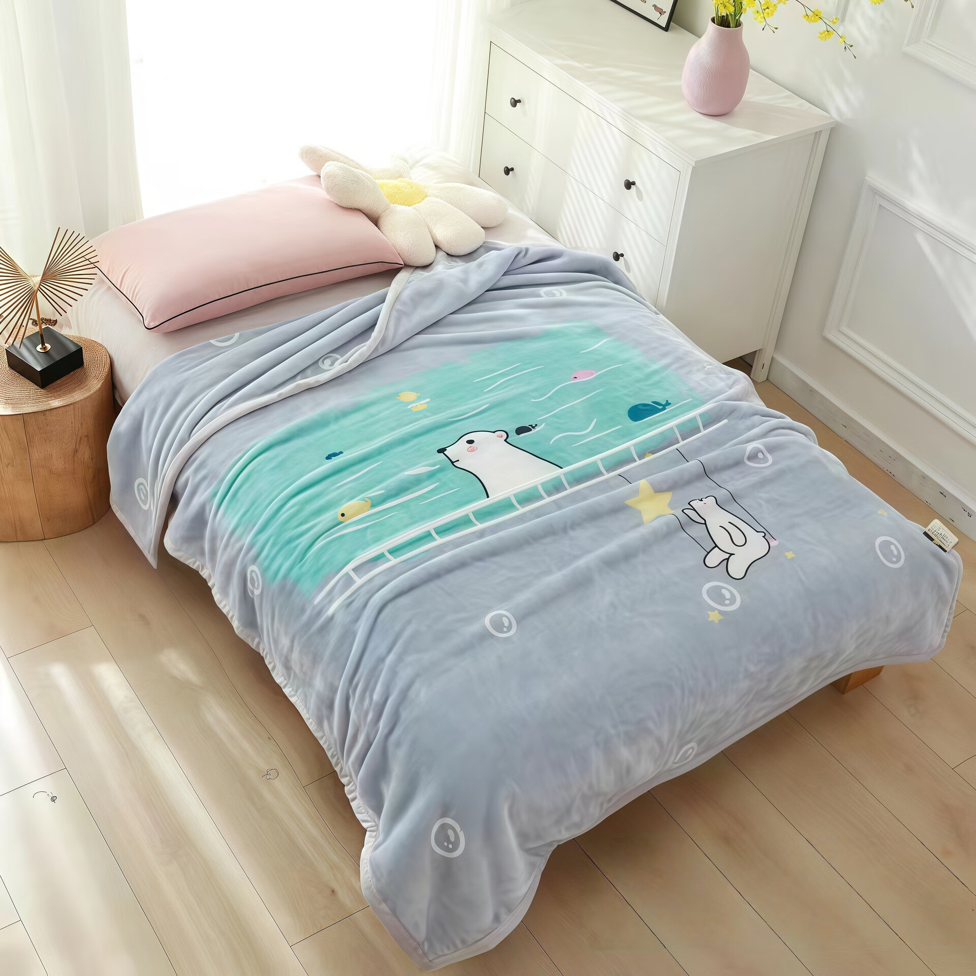 毛毯盖毯绒小被子午睡冬季儿童幼儿园学生宿舍办公室沙发午休毯子 北极熊-浅灰色 150*200cm【约重2.8斤】