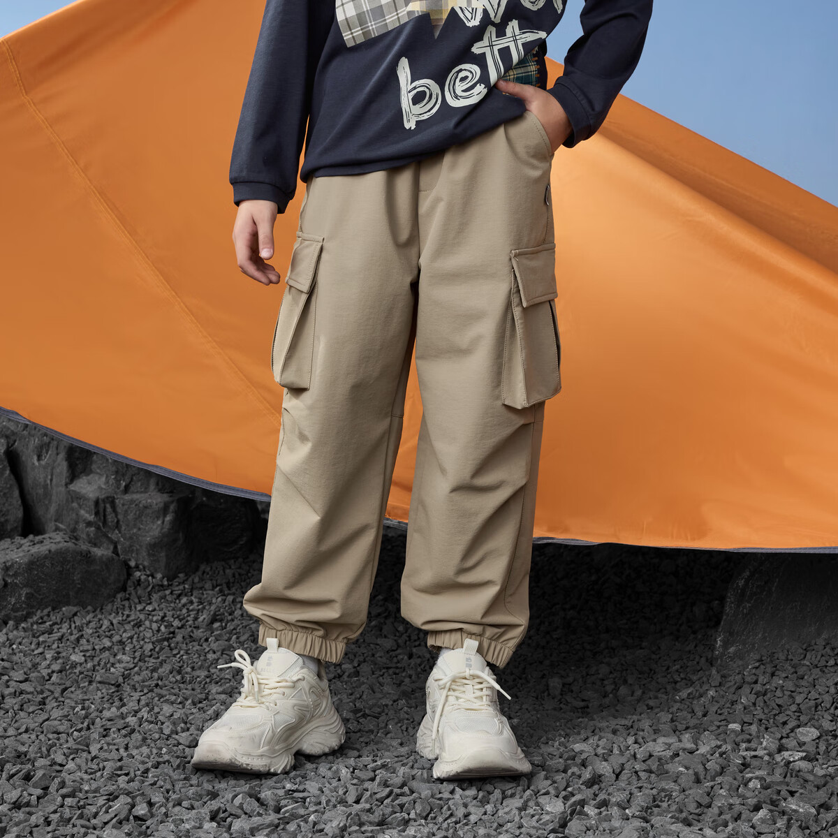 马骑顿(MQD)男童25秋新款户外工装裤露营登山束脚裤简约亲肤休闲裤 中卡其 150