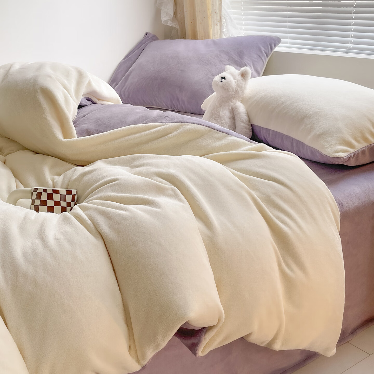 雅鹿纯色秋冬季牛奶绒保暖四件套珊瑚绒床上绒加厚法兰绒被套三件套 奶黄+浅紫【高克重牛奶绒 厚实保暖】 2.0m四件套 床单款 （被套220*240cm）