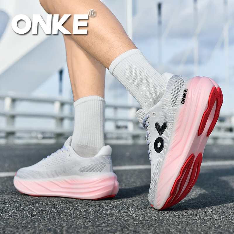 ONKE德国欧克跑步鞋男女款轻便透气厚底缓震防滑耐磨百搭休闲跑步鞋男 赛博红 38