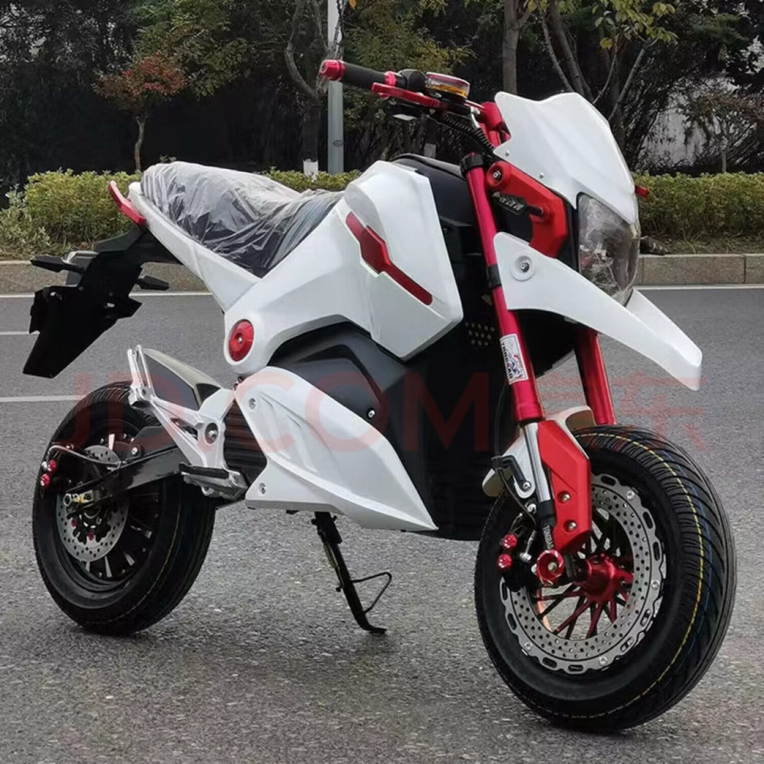 小猴子电动车m5电瓶车m3电摩72v电动踏板摩托车成人酷车街车款 白色