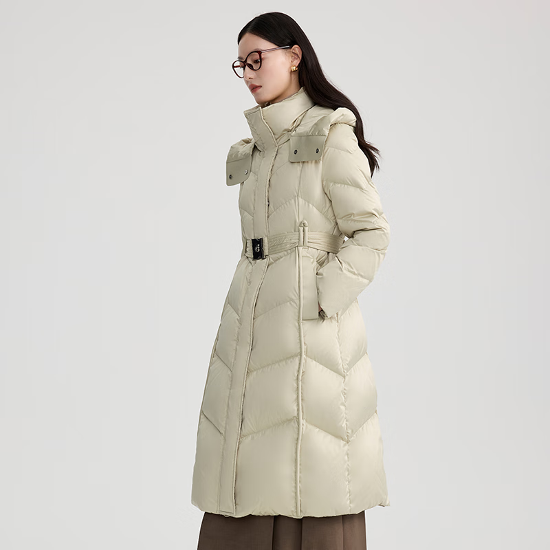 艾莱依（ERAL）冬季羽绒服女款长款新款连帽气质大衣修身加厚收腰休闲外套 豆奶绿 S （建议80-105斤b