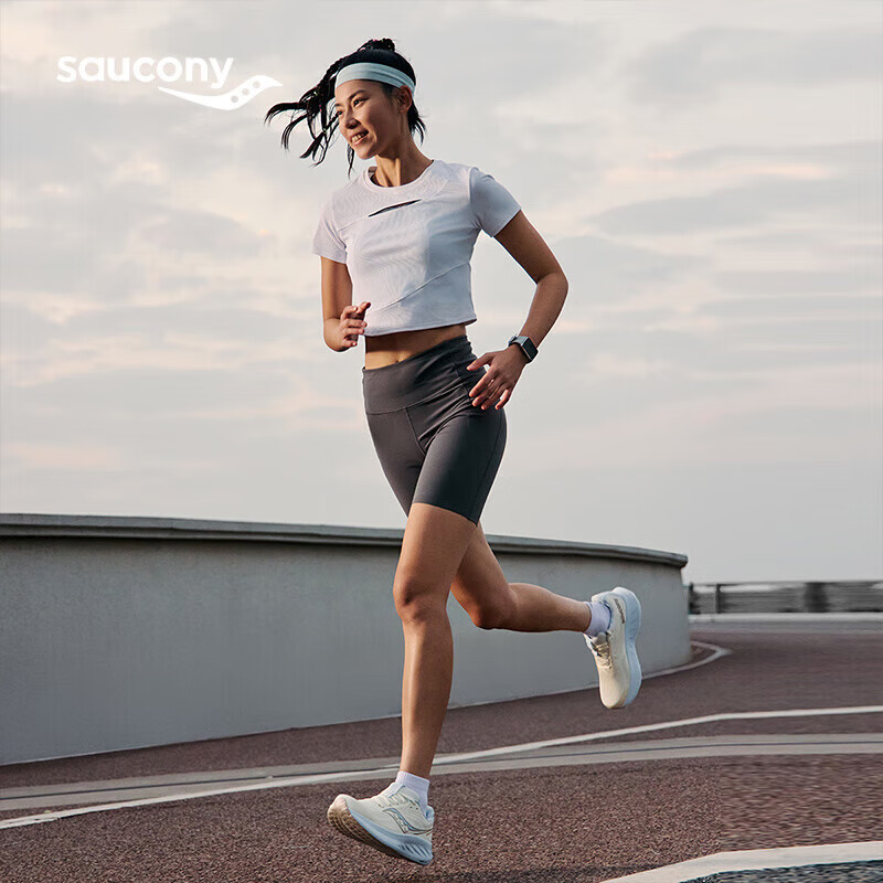 Saucony索康尼RIDE18驭途18女跑鞋跑步训练减震高弹运动鞋 米桔 38.5