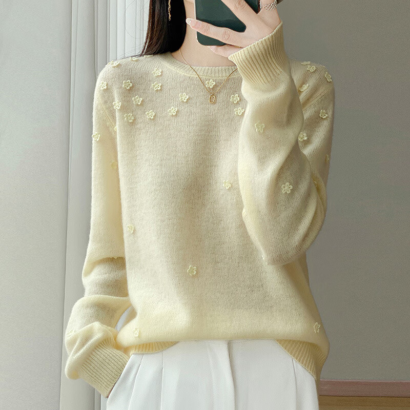 雪蓮（SNOW LOTUS）2025秋冬新款羊毛針織衫女寬松圓領(lǐng)全身繡花長袖打底衫 黃色 XL