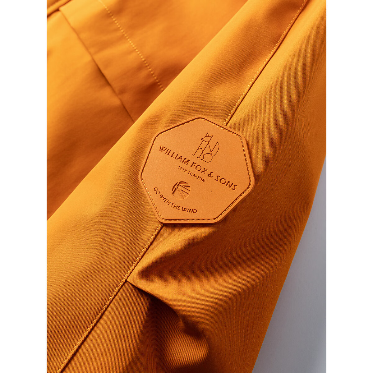 William fox&sons新型三防定制户外面料人体工学立体裁剪机能轻户外仿冲锋夹克男潮 琥珀橘 S /46