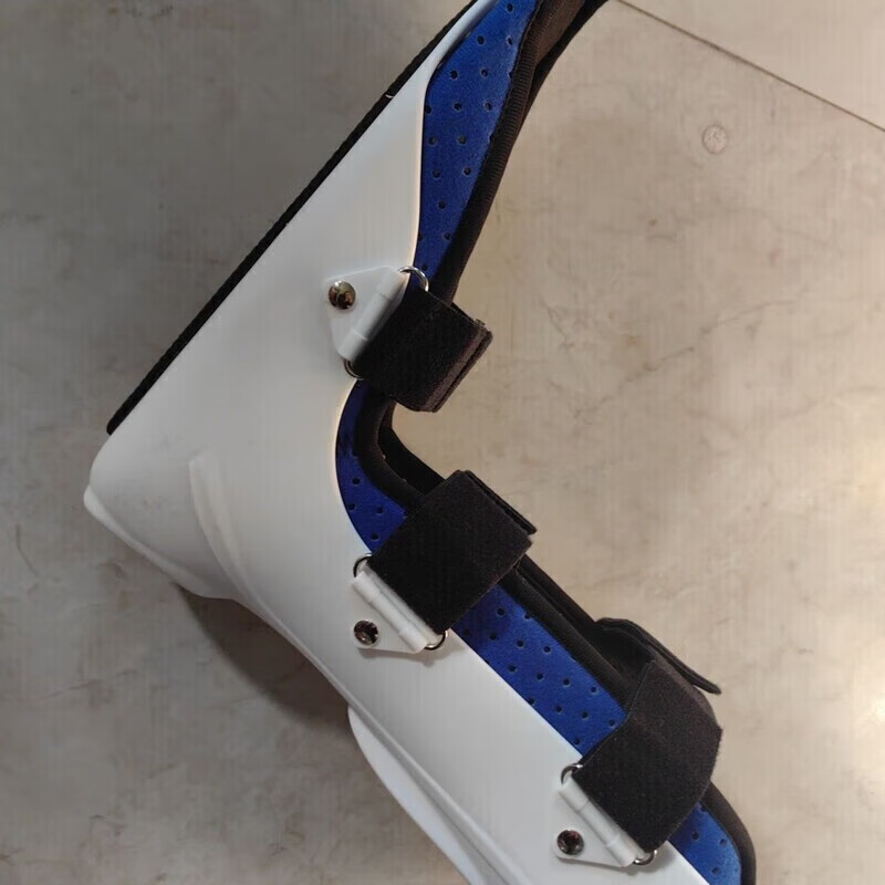 通用跖骨踝关节支具趾骨护具固定脚踝扭伤下垂康复拉伤脚趾 右颜色以 左颜色以现货为准 囎护板小号鞋码3437