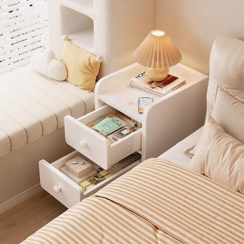 胖东来品质奶油风极窄床头柜家用卧室小型储物柜一体窄款夹缝小柜 实木生态板 暖白色 双抽 20cm
