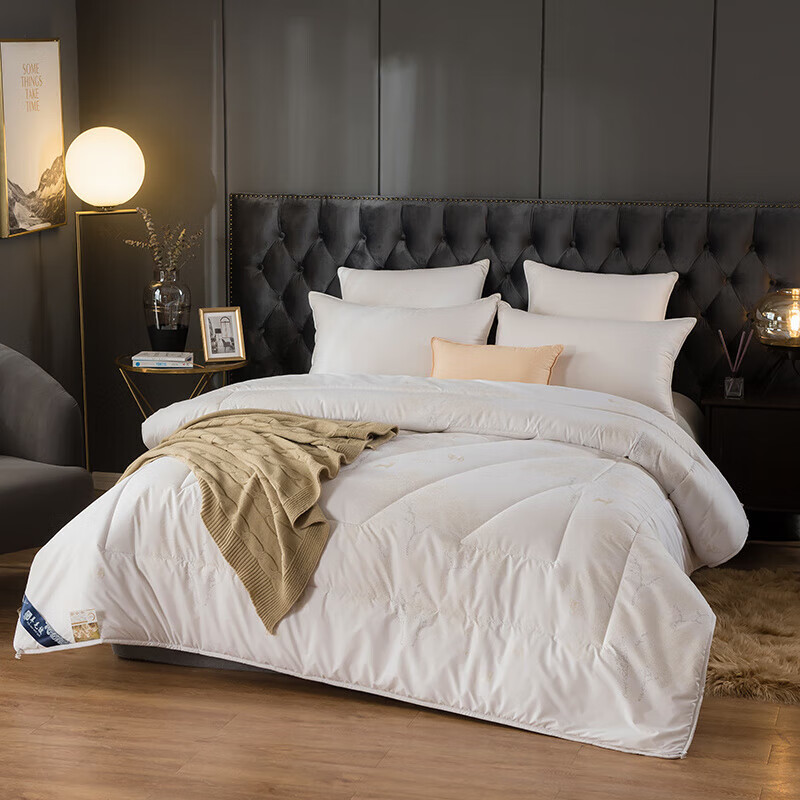 恒源祥澳洲进口羊毛被子羊毛冬被被芯加厚保暖6-8斤棉被学生春秋被 白色 150*200cm【4斤夏被】