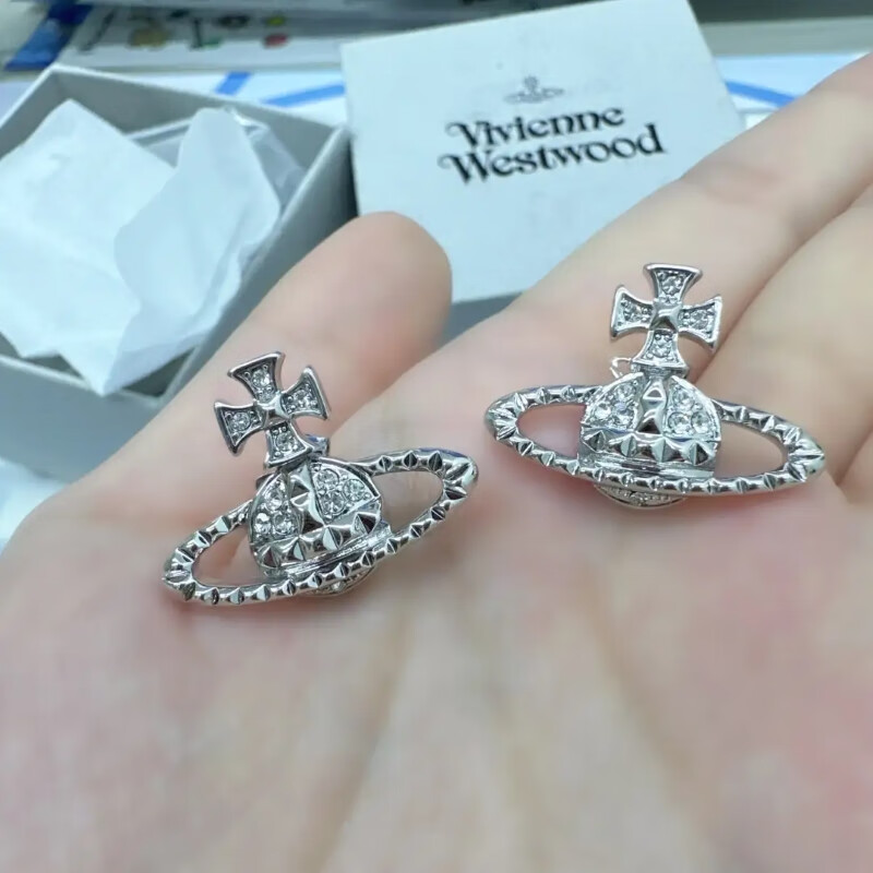 薇薇安·威斯特伍德（Vivienne Westwood）西太后耳钉高级感土星耳钉轻奢气质小众耳饰送女友新年礼物 银色