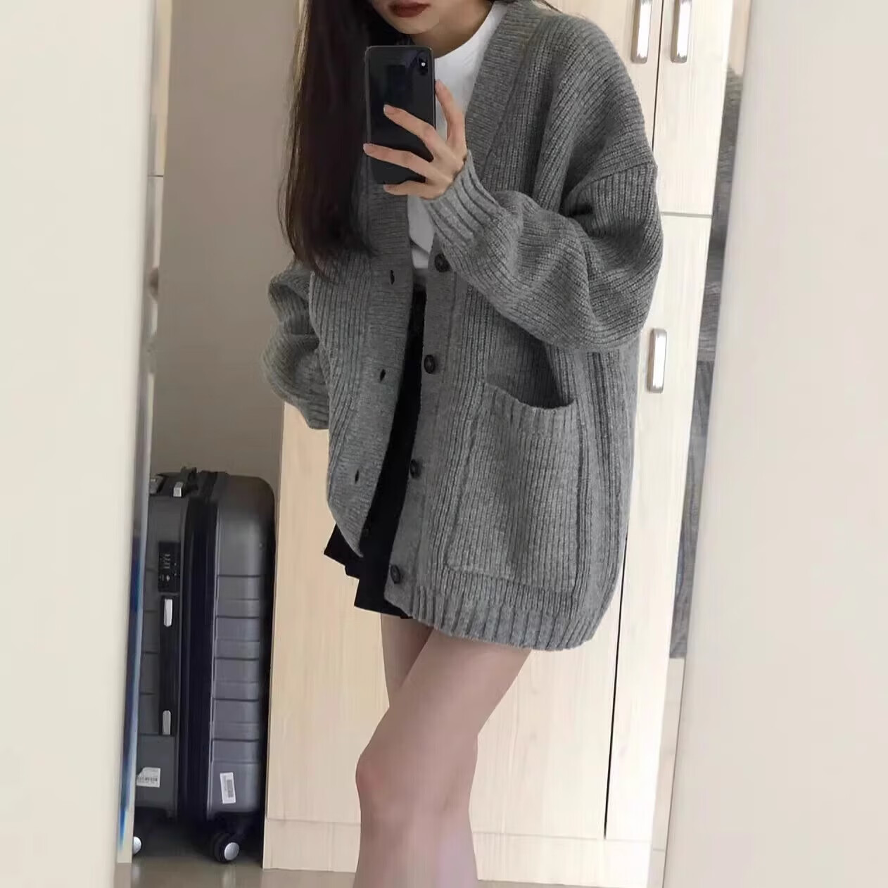 相伊恋人针织外套女26年春秋季新款毛衣外搭中长款宽松开衫慵懒风韩版上衣 浅灰色 均码 【建议80-140斤】