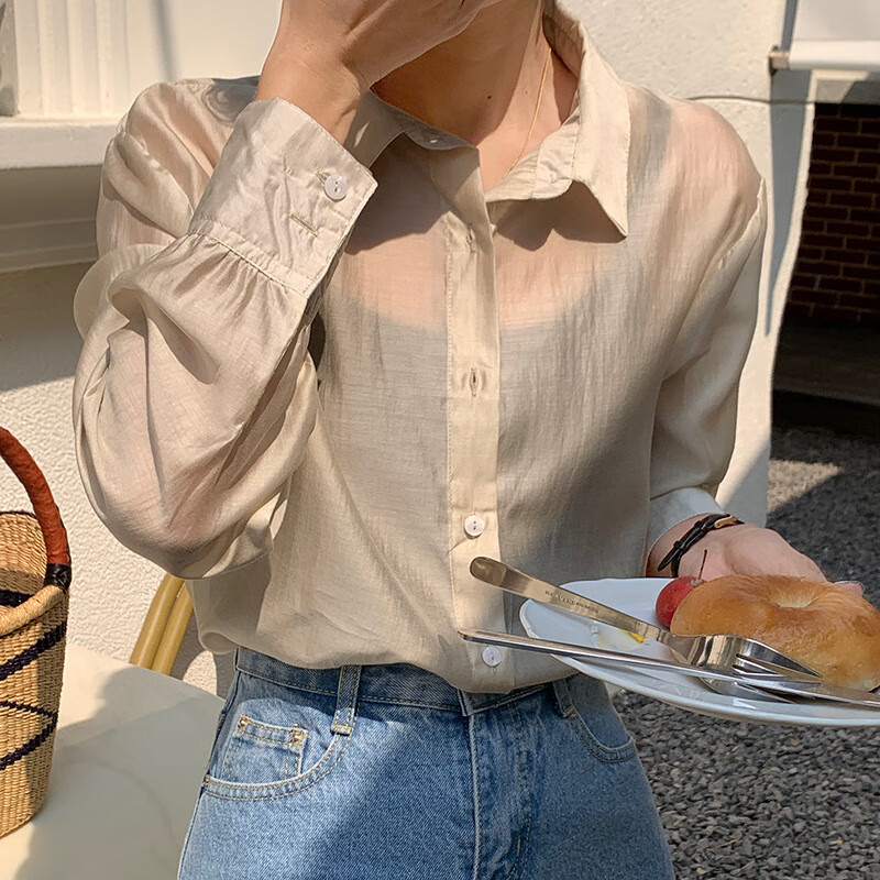 YX春夏季长袖休闲空调衬衫女慵懒风宽松小个子开衫衬衣外穿防晒衣 云蓝 L (110-140斤)