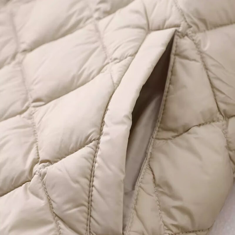 子牧棉麻2024秋冬装 女轻薄款棉服圆领短款时尚菱形格外套1508 杏色 XL(建议125-140斤)