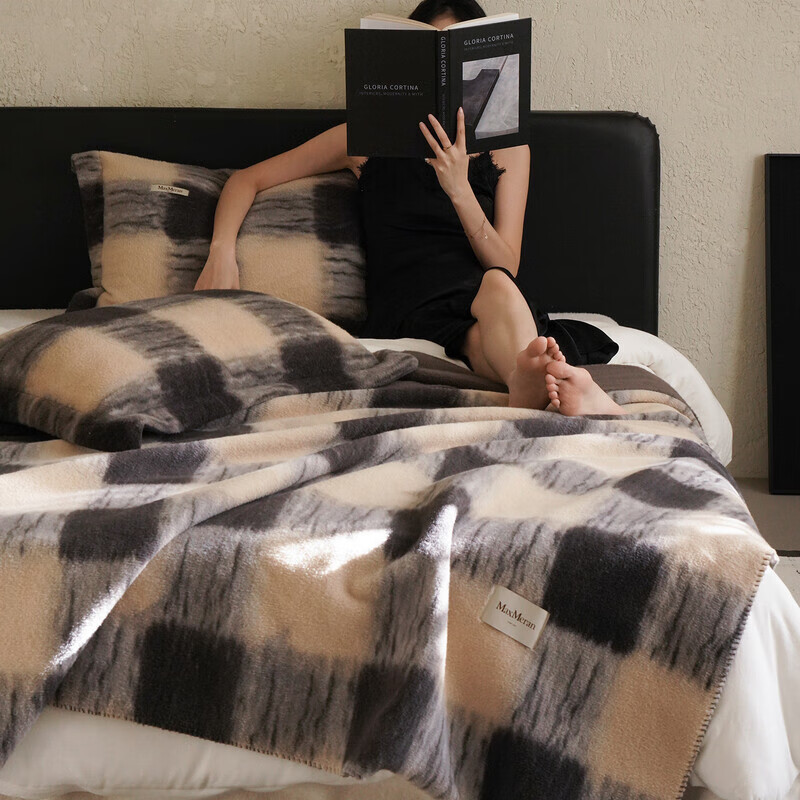 ŵѩ˿������Ӱ���йŷ�Ӻ񶬼�ë̺���ŷ�������̺�ӱ�ů��̺ɳ����˯̺ ������׻Ҹ�̺ 150*200cm��Լ3.3�����