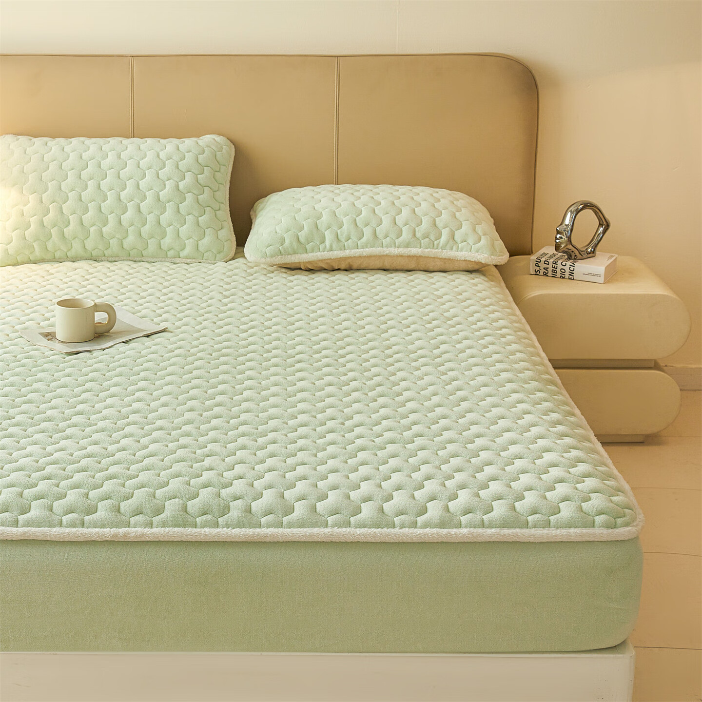 雅鹿牛奶绒夹棉床笠1.8米x2米床单床套罩床垫保护套加厚a类母婴三件套 牛奶绒夹棉床笠-薄荷绿【A类加绒加厚】  150*200+30cm高度