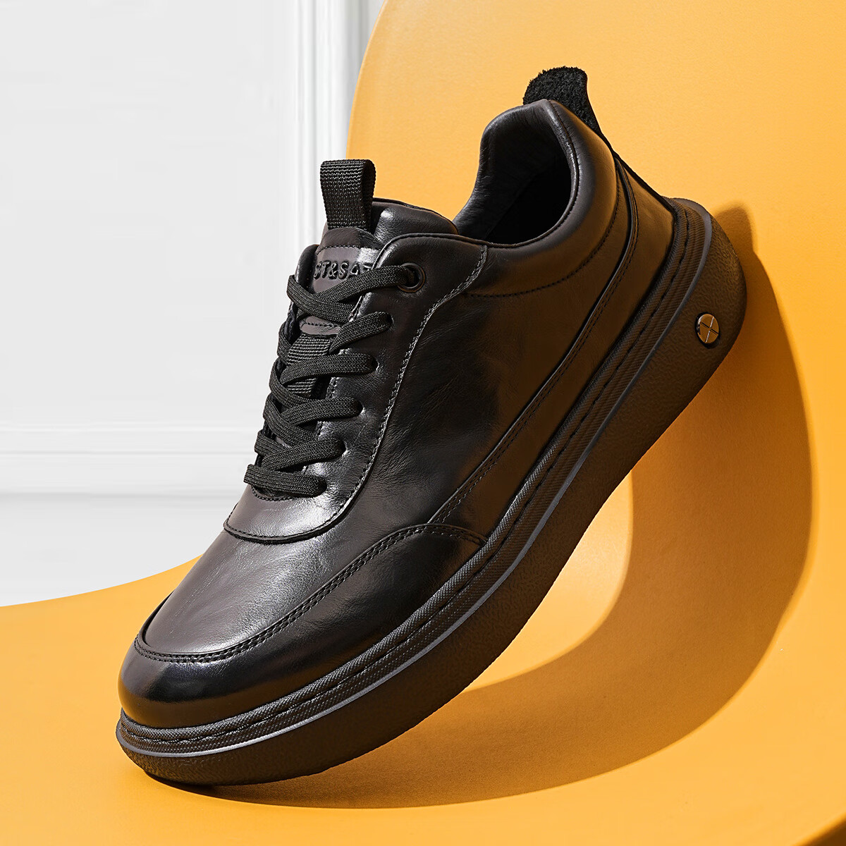 星期六星期六男鞋牛皮时尚百搭商务正装皮鞋男通勤鞋休闲皮鞋子男