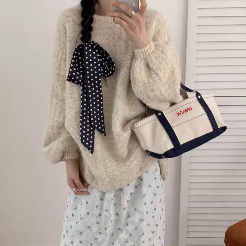 衣若彩韩系泡泡袖毛衣女秋冬短款宽松套头圆领慵懒风百搭长袖针织衫上衣 米白色 均码