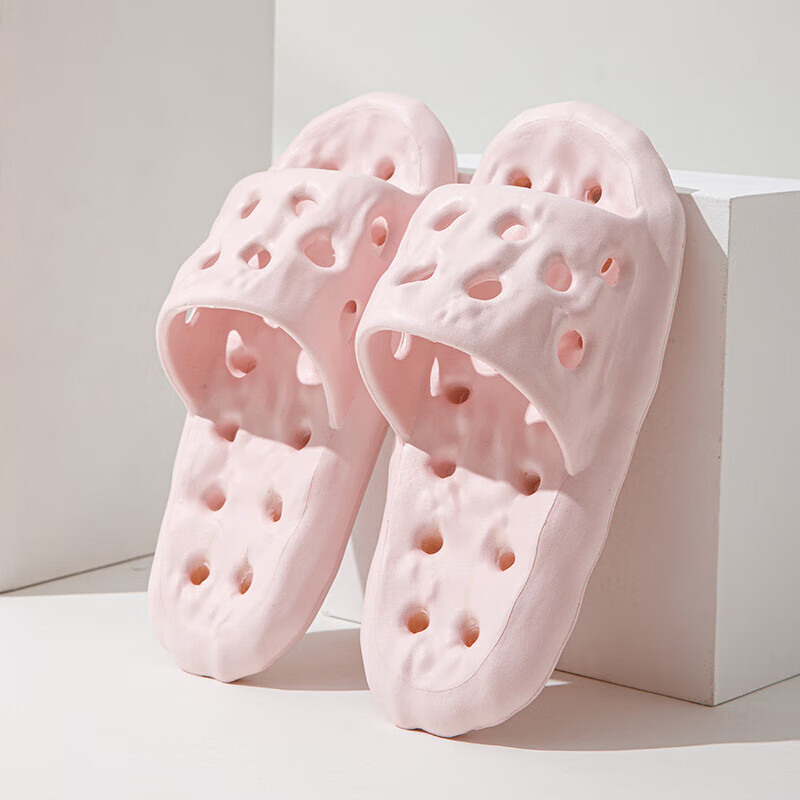 DEATKN日本拖鞋女防滑防臭浴室洗澡专用室内家居镂空漏水耐磨软底凉拖 奶酪款-樱花粉【5A级抑菌除臭/日本品牌】 38-39 【适合37-38】