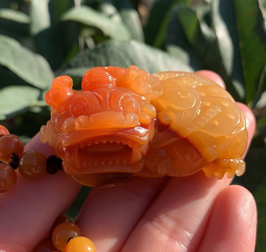 宝钰(k&k)黄龙玉鸡血红油黄双色阴阳眼耳霸王貔貅挂件证书新sn7932