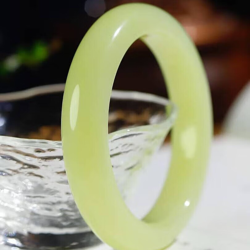 安道子新疆若羌和田玉若羌黃口手鐲平安鐲子女款寬條黃玉珠寶玉石手鐲 【肉眼無(wú)結構】條寬11-13 內徑53-54mm【附證書(shū)＋禮盒】