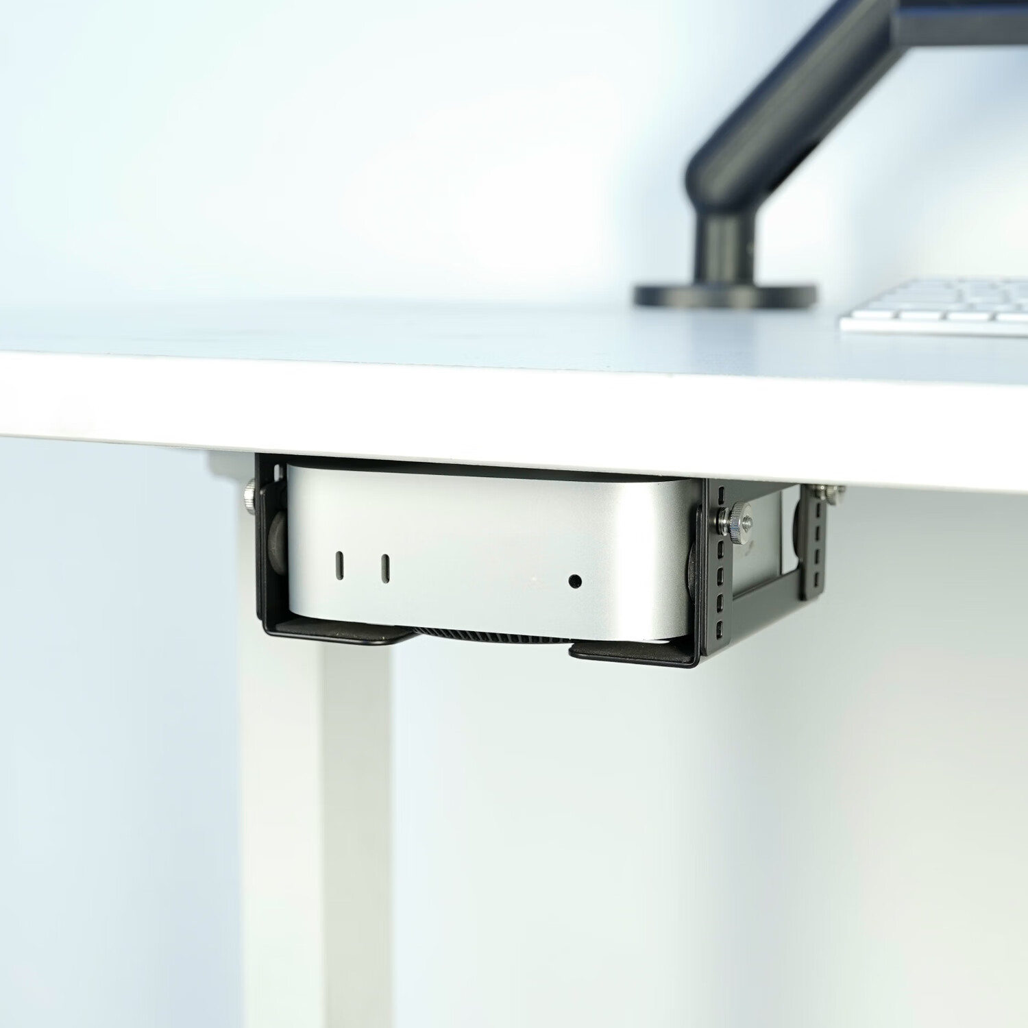 美易支笔记本小型电脑macmini主机路由器电视盒子桌下金属收纳支架NUC小米主机M4拓展坞 黑色4.5-8.3cm可调节高度DLT-02