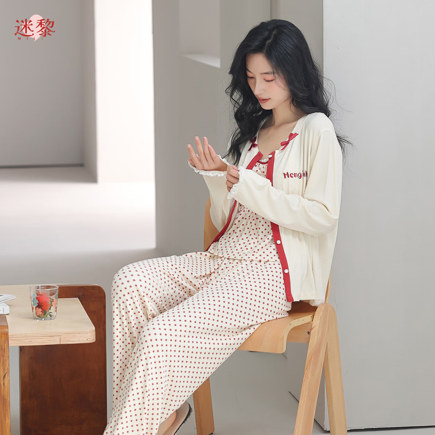 迷黎可爱甜美睡衣家居套装蝴蝶结波点睡衣带胸垫吊带女2025秋冬新款 图片色 XL 推荐体重【120-140】 顺丰包邮