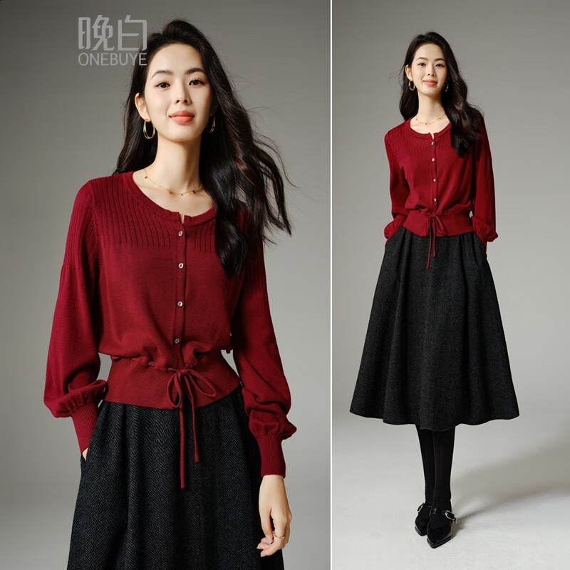 晚白2025冬款今年流行新年圣诞中国红设计感上衣灯笼袖短针织开衫女 红色 L