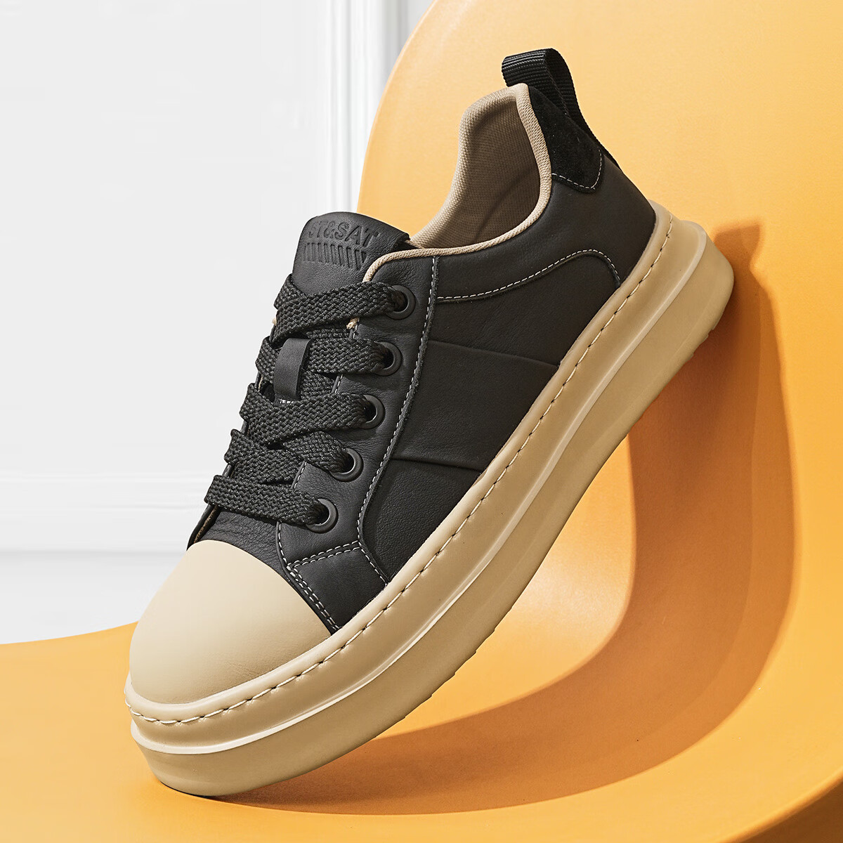 星期六男鞋头层牛皮男士透气休闲鞋小白鞋运动百搭鞋子男