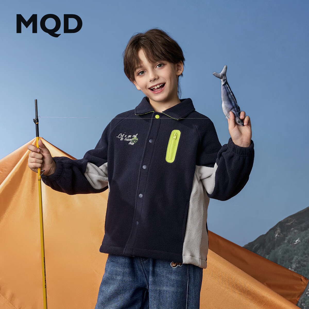 马骑顿（MQD）男童秋新款户外工装服撞色翻领教练服宽松落肩外套 藏青 160